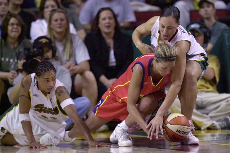 LENNOX DEFORGE BARNES