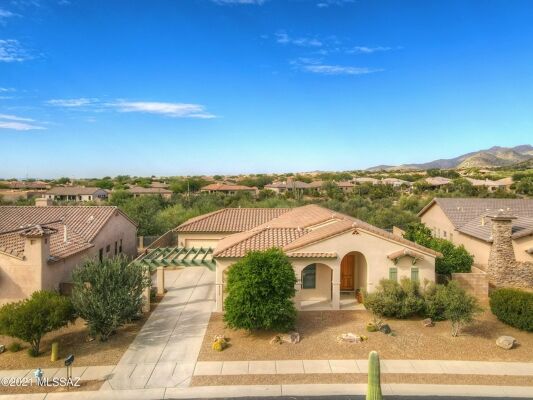 3 Bedroom Home in Marana - $550,000
