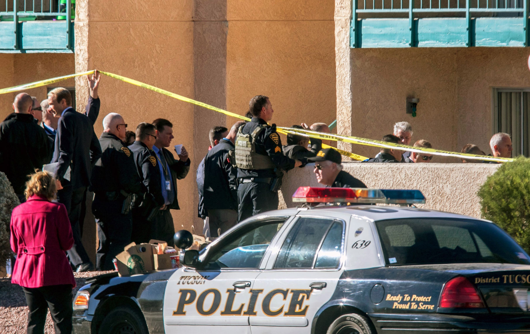 2 Tucson Police Officers Wounded, Gunman Killed In South-side Shooting ...