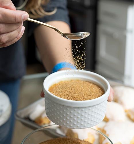 Grapefruit cremes brulees sugar