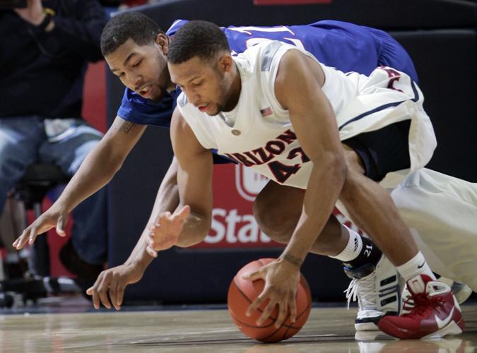 24 men basketball dsp10