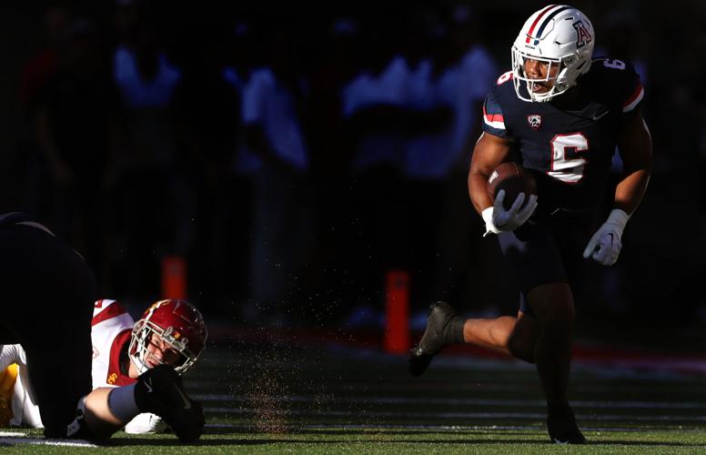 111922-tuc-spt-uafbstorylines2-p2