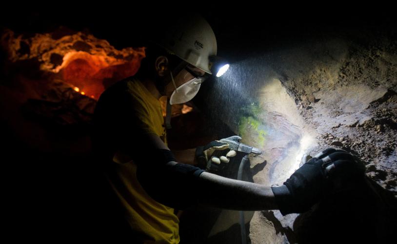 Graffiti clean-up at Peppersauce Cave