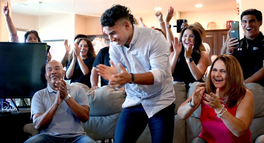 061120-spt- draft gonzales-p1.jpg