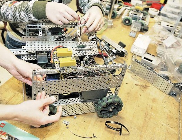 Robotics: An automatic fit  