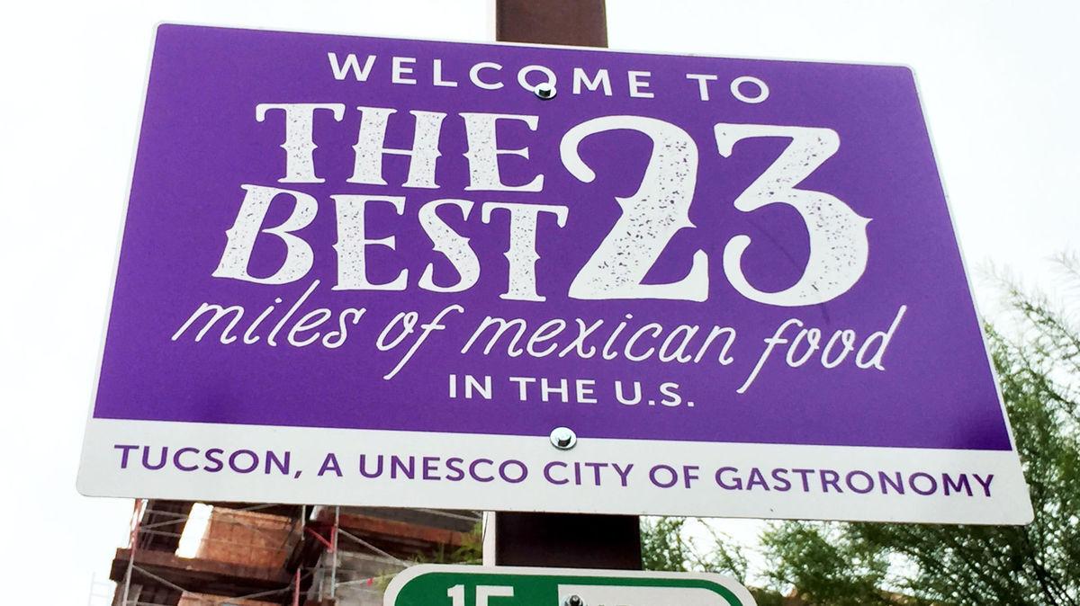 'The best 23 miles of Mexican food in US' (LE)