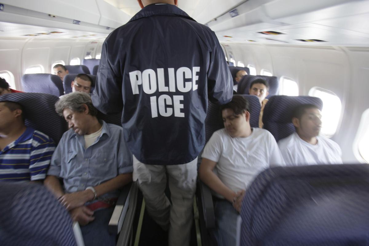 Homeland Security ICE AIR
