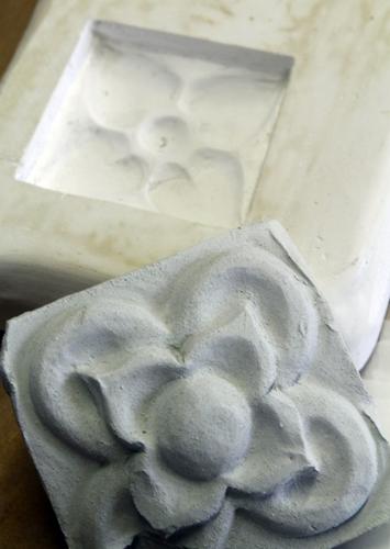 Neighbors handcrafting tiles to adorn area park   