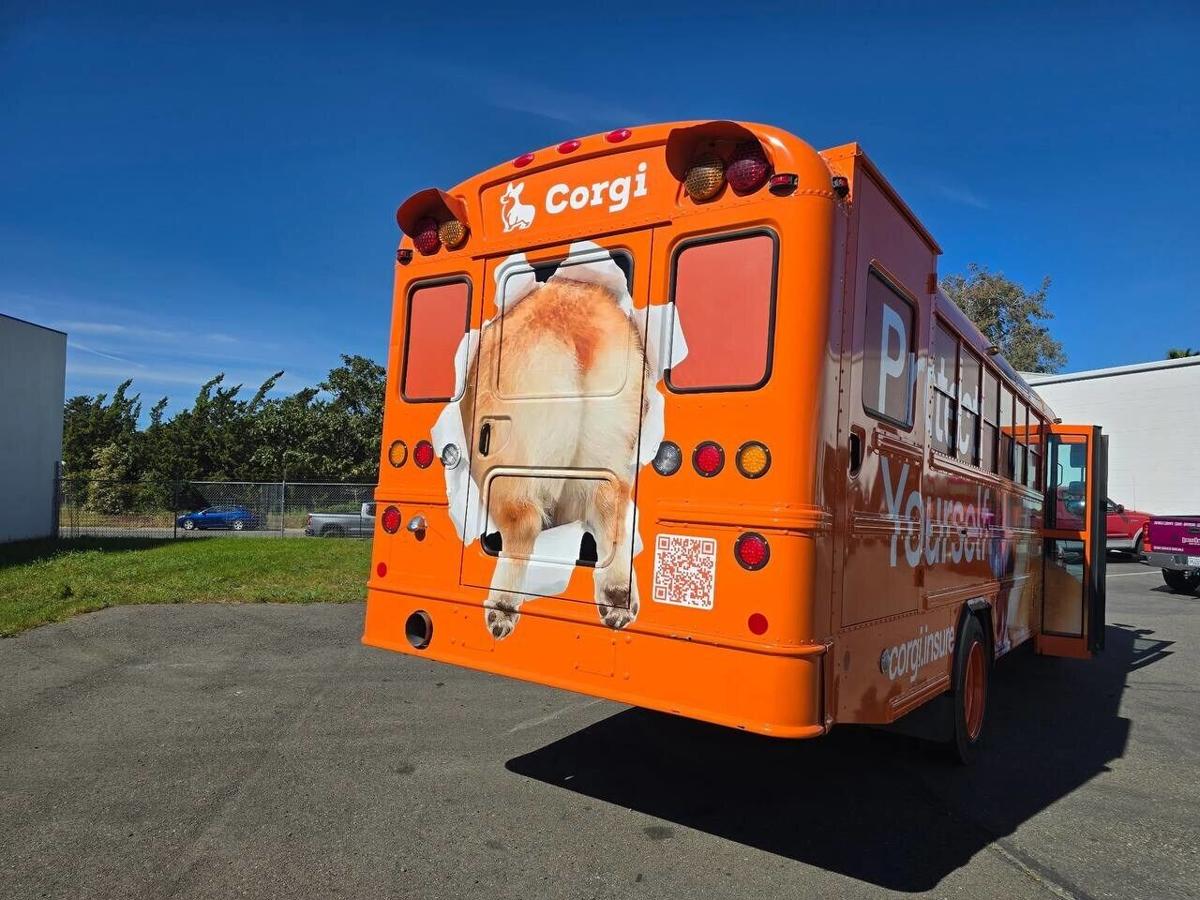 Corgi Insurance Launches Free Community Bus Routes Across San Francisco