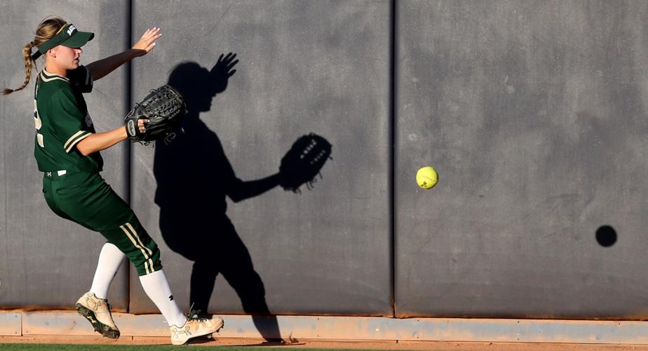 Best Arizona softball photos