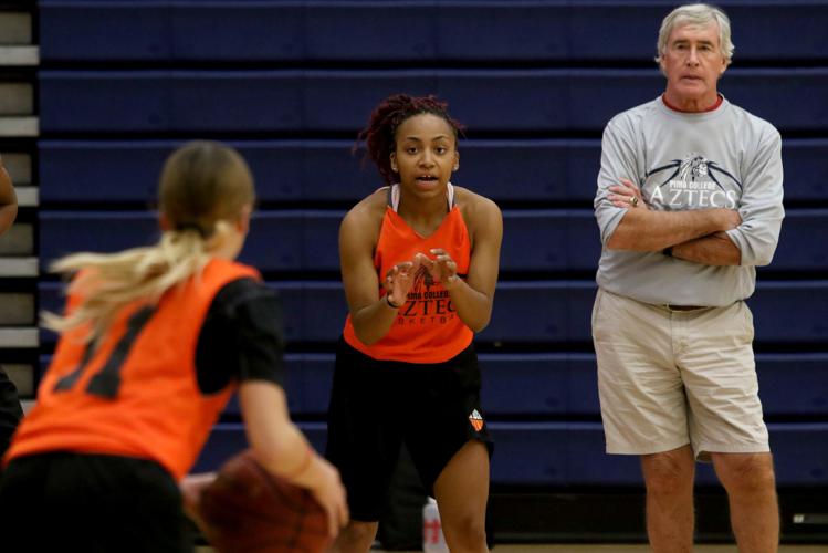 100513-spts-pima basketball-p3.jpg