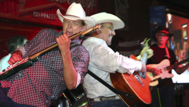 Crowd goes hoofing for TROT    