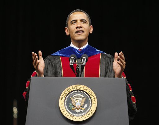 Obama makes light of ASU degree flap in address to graduates  