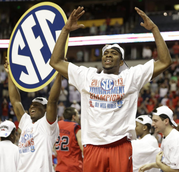 Roundup: Rebels upend Florida in SEC title game    