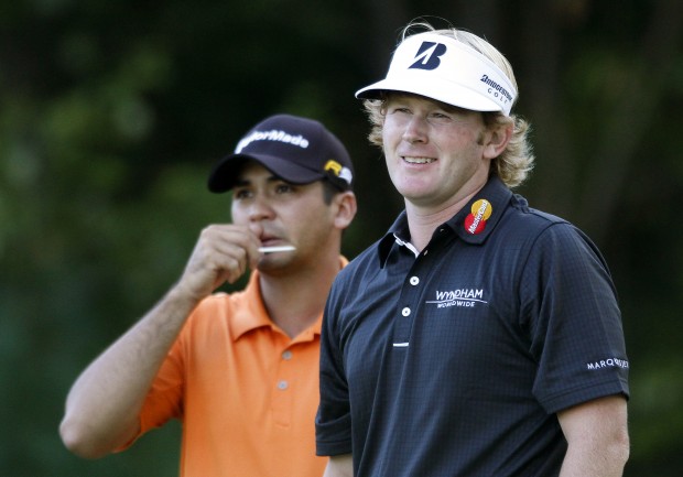 Aussie Day takes 1-shot lead   