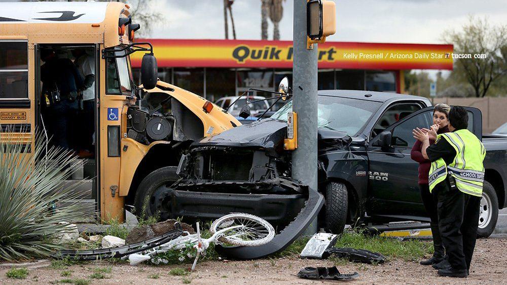 TUSD bus with students onboard involved in crash on Tucson's north side TUSD bus with students onboard involved in crash on Tucson's north side