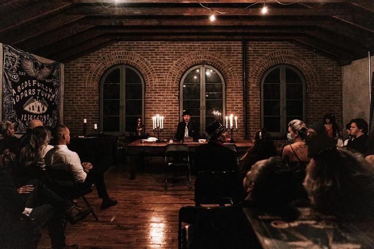 Hotel Congress Seance Experience (LE)