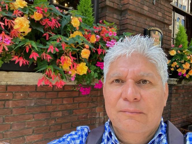 Headshot Hugo Salcedo