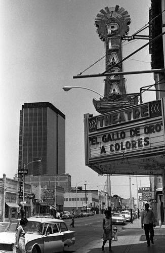 CONGRESS STREET SCENE002