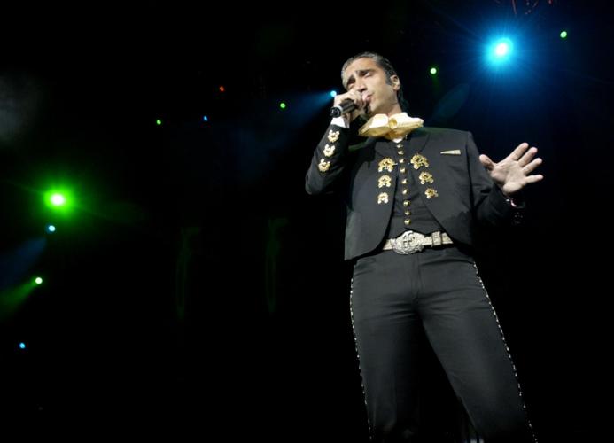 Alejandro Fernandez - Nov. 23, 2004