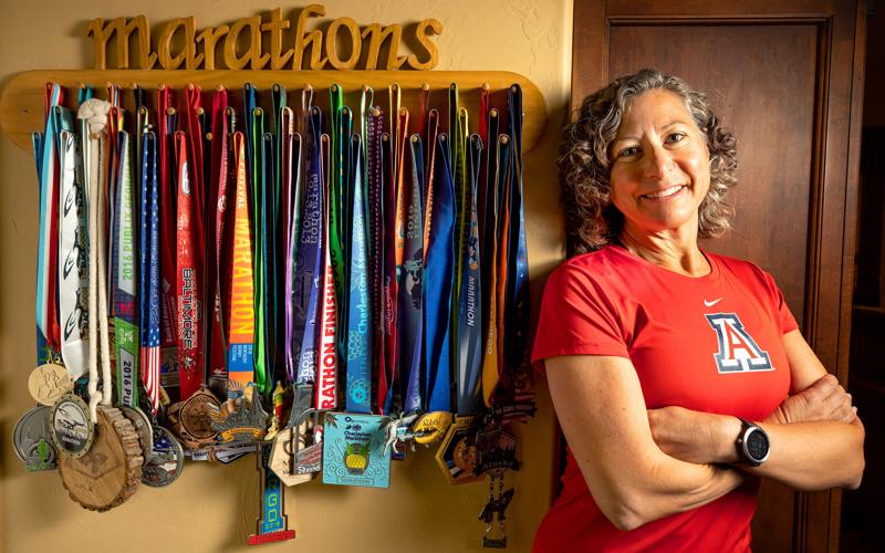 112521-tuc-sptt-50marathons-p1