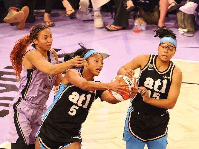 BASKETBALL-WNBA-GSV-ATL/