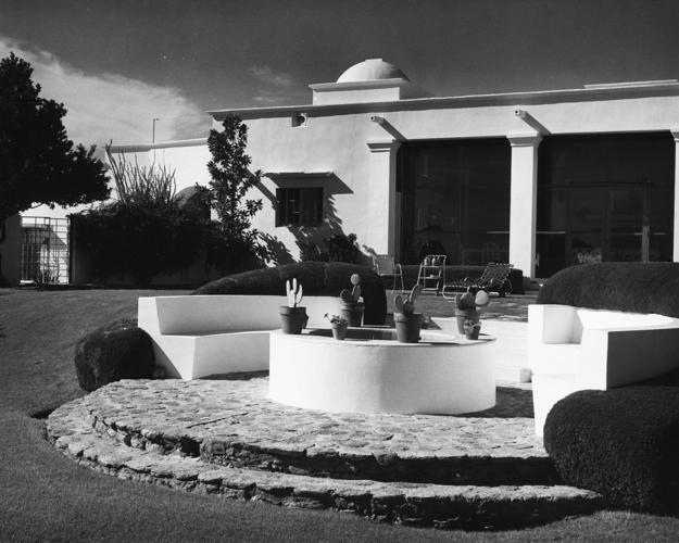 1957 photos: White adobe home in the desert
