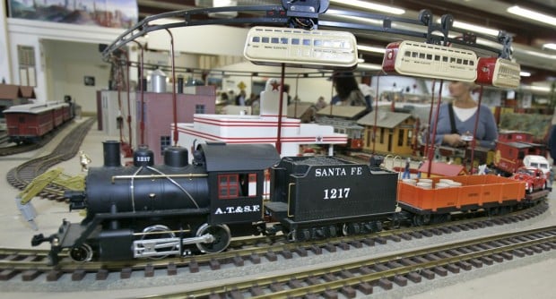 Train lovers share their passion   