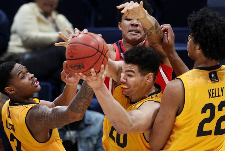 Arizona Wildcats 87, Cal Golden Bears 65