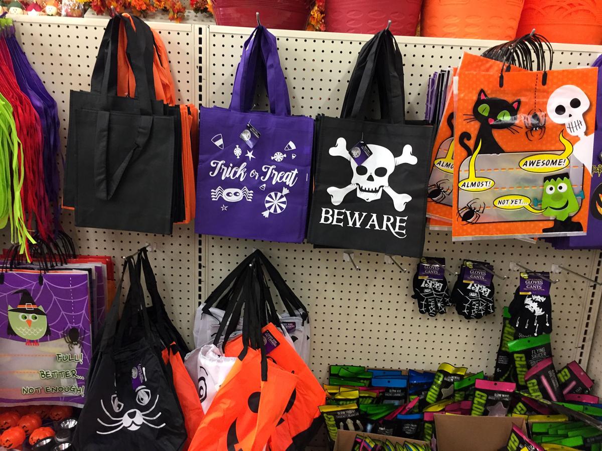 👻 🤖 👾 👺 These 3 local thrift stores have the best Halloween stuff
