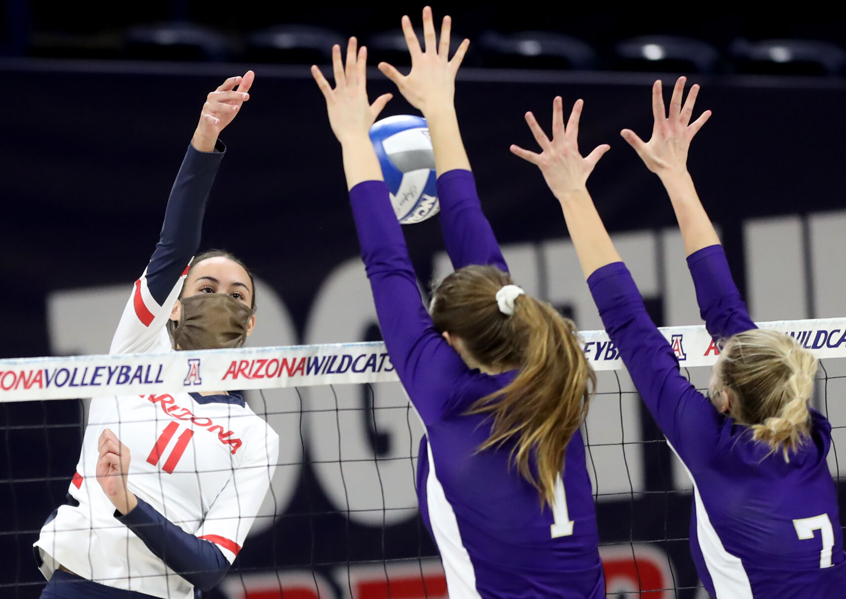 Photos: University Of Arizona Volleyball Open Their Home Schedule ...