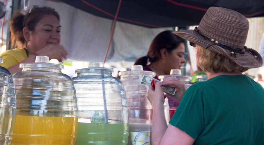 Sociales / Tucson Meet Yourself