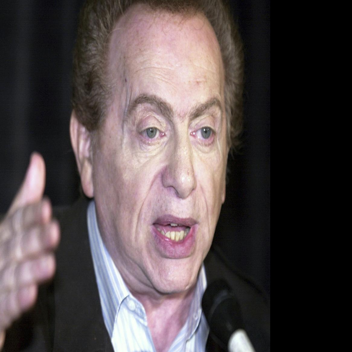 Comic Jackie Mason Who Perfected Amused Outrage Dies At 93 Entertainment Tucson Com