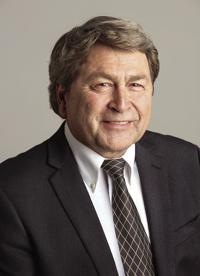 Fathers' council honors dads, raises money for Steele Children's Research Center