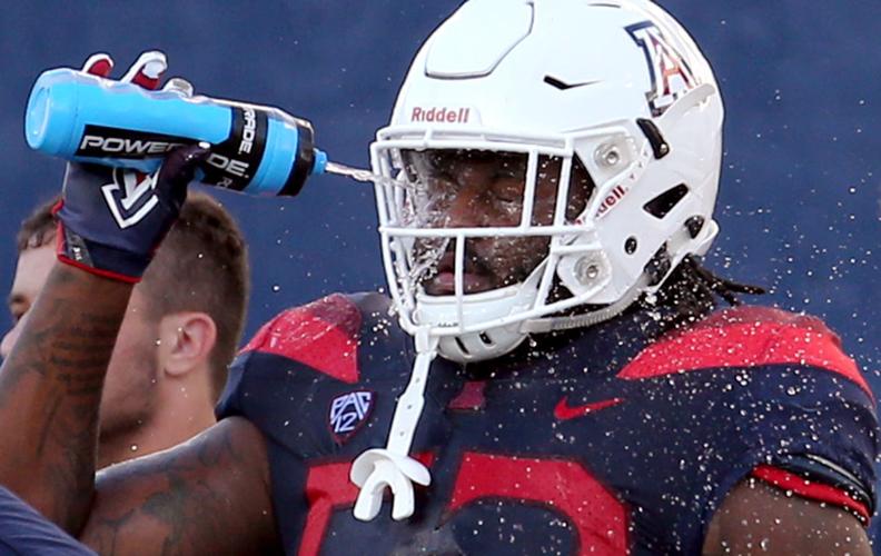 041518-spt-ua fb spring game-p6.jpg