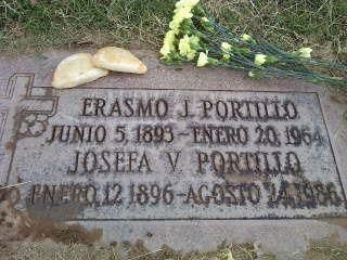 headstone for Neto's grandparents