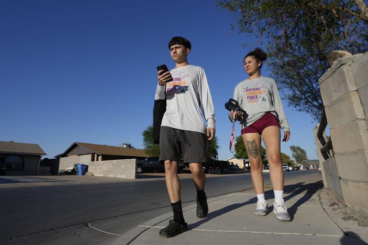 Abortion-rights groups court Latino voters in Arizona, Florida