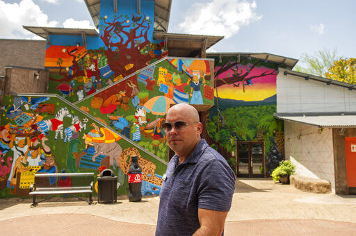 San Antonio Zoo CEO sees more than just animals, inspires