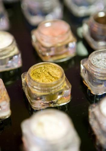 Cry Baby Couture colors fashion with vintage flair   