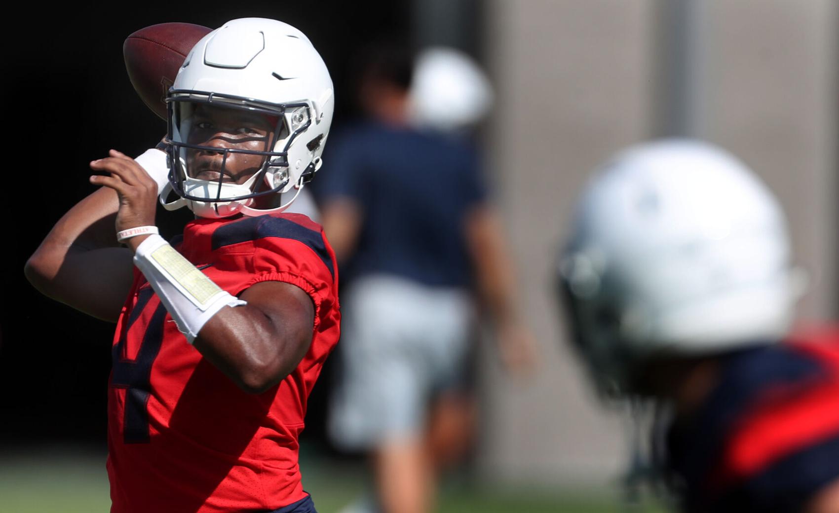 Arizona Wildcats QB Jordan McCloud shows progress in recovery from leg