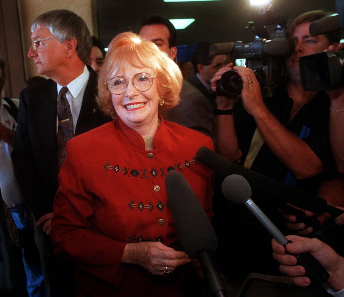 Arizona Gov. Jane Dee Hull