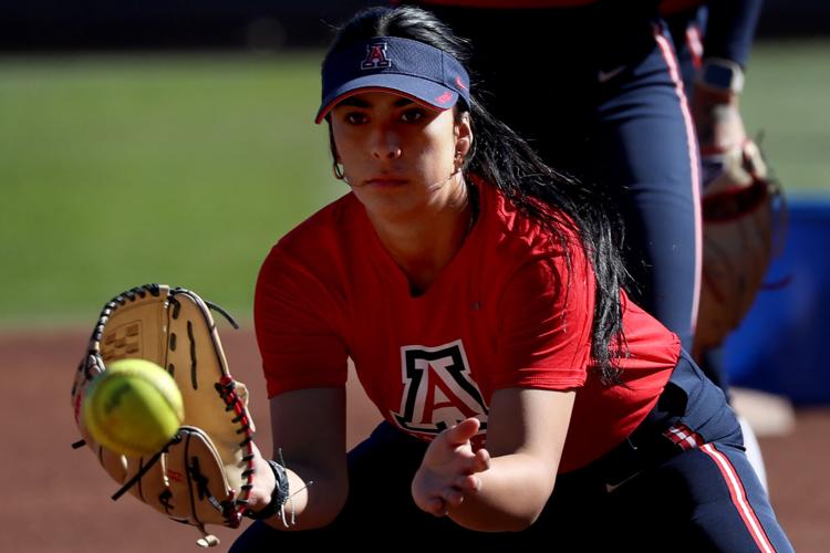 020823-tuc-spt-WILDCATSextra-softpitcherSilva