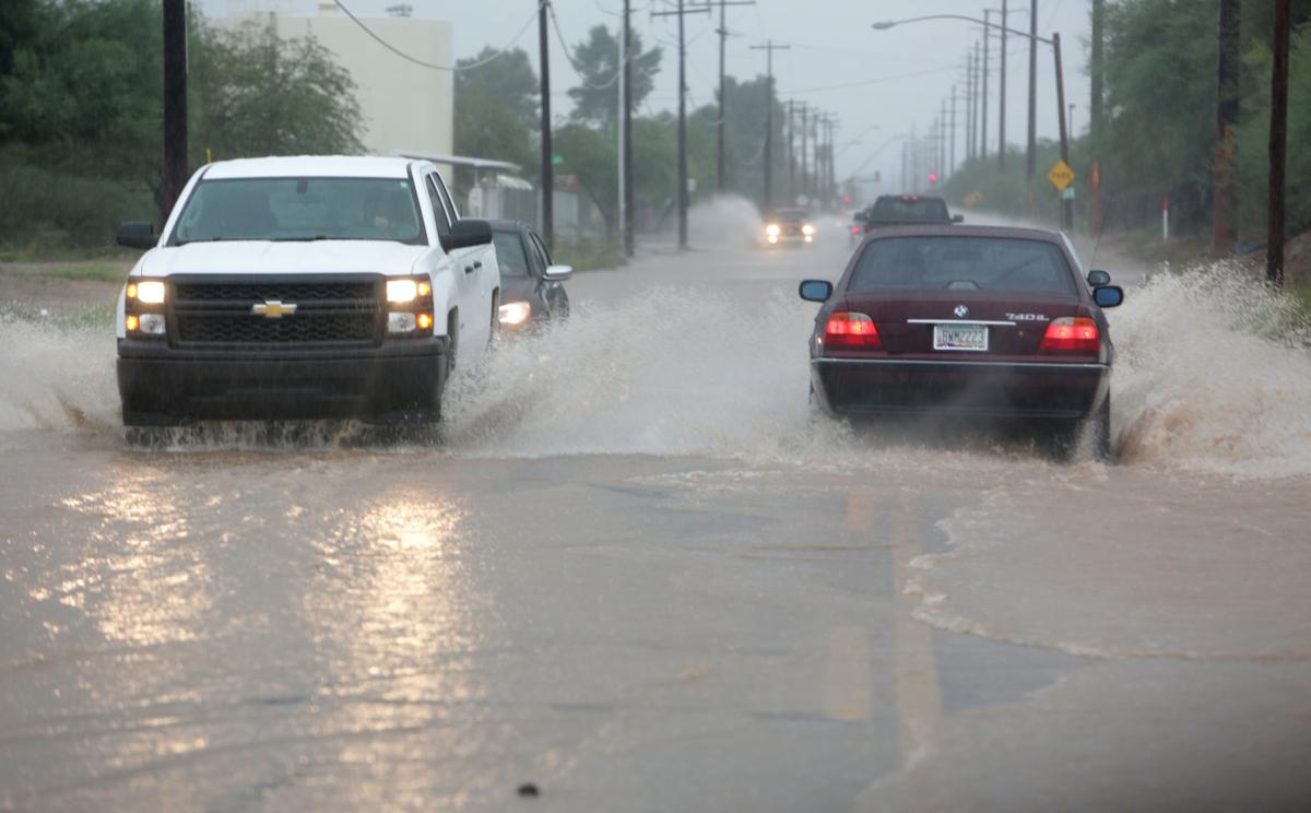 Photos Heavy rain and flooding in Tucson Photography