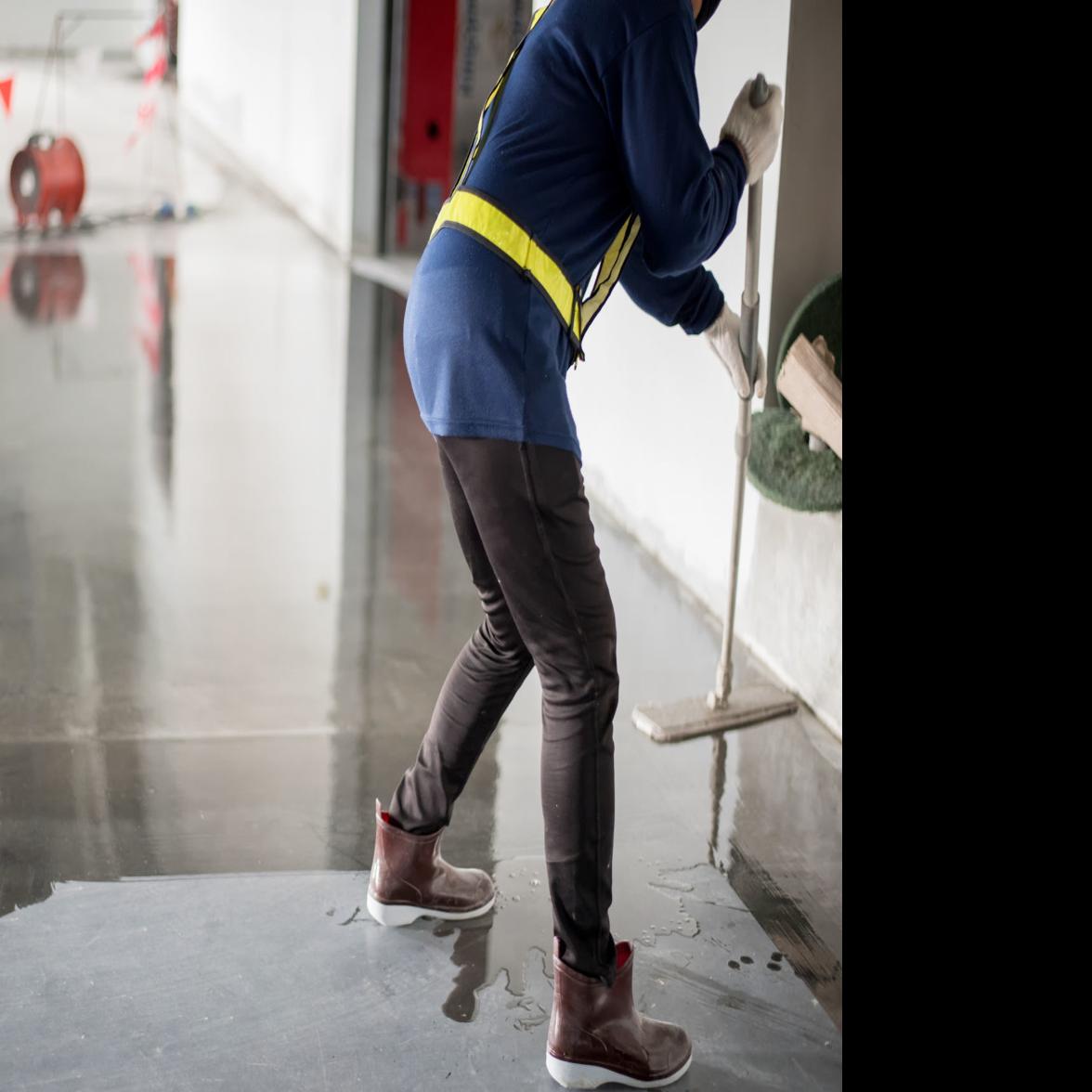 Rosie On The House How To Create A Clean Concrete Floor In A