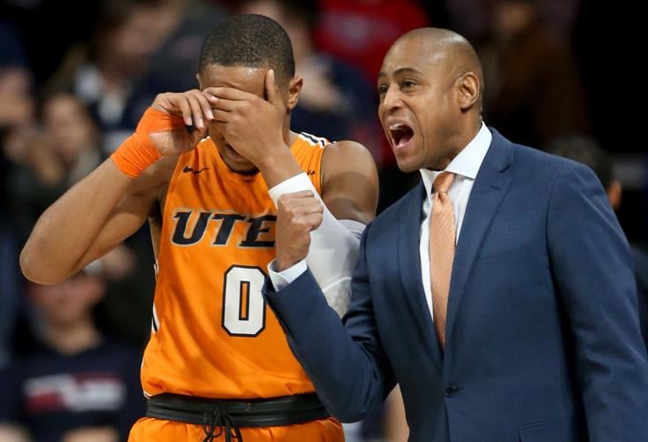 111518-spt-ua bk-p26.jpg