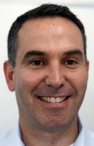 Firm strives to make dentists' jobs easier   