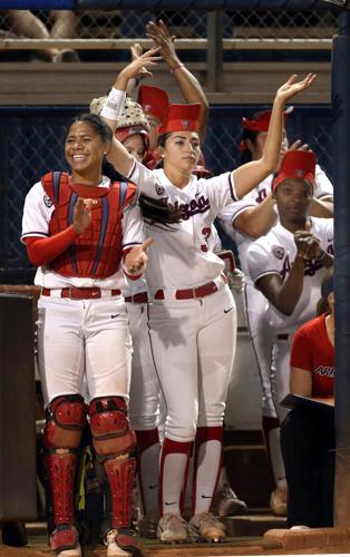 Best Arizona softball photos