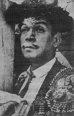 Cantinflas Thrilled Audiences With His Bullfighting Tucson Com