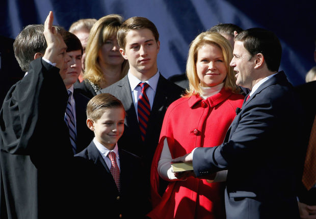 Ducey's first swearing-in