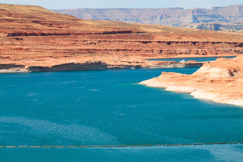 Colorado River Basin has lost water equal to Lake Mead due to climate  change - AGU Newsroom